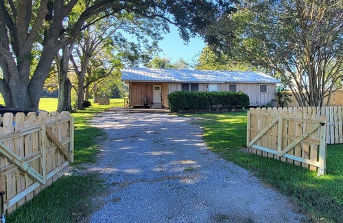 Milton House | 3-bedroom house in marvelous Youngsville with AC for relaxing stays