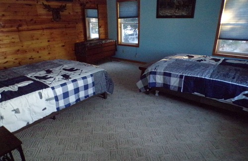Phillips Resort | 3 bedroom Lakeside home, on Snowmobile & ATV trails. Pet friendly, onsite Dining