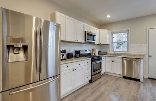 South Philadelphia House | 3 Mi to Center City! Quiet Extended Stay w/Patio