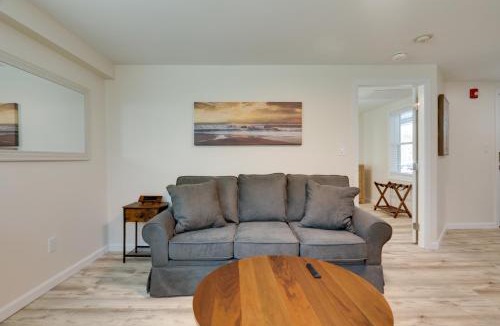 Wareham Apartment | 3 Mi to Onset Beach: Sleek Apartment in Wareham