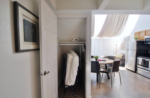 Little Italy Apartment | 302/C Panoramic View Loft parking incl.