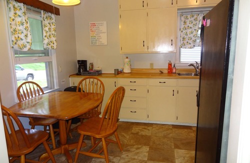 Rochester House | 3blk St Mary 11to Mayo Pet Friendly CoveredByFaith