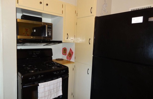 Rochester House | 3blk St Mary 11to Mayo Pet Friendly CoveredByFaith