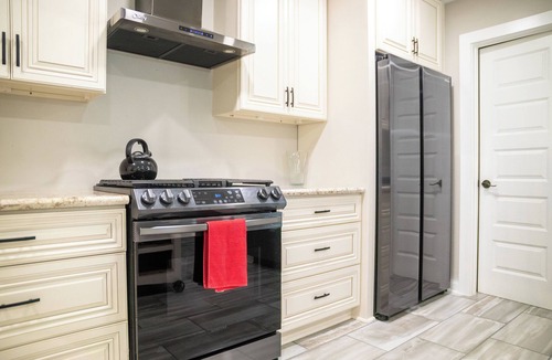 Gulf Hills House | 3BR/2,5BA close to Beach, Casinos & Downtown Ocean Springs! Shorebound