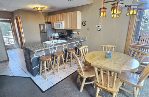 Lutsen House | 3BR Ski-In/Ski-Out Townhome | In-Unit Sauna