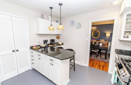 Anchorage House | 4BR Family Retreat Near Annapolis w/Large Yard