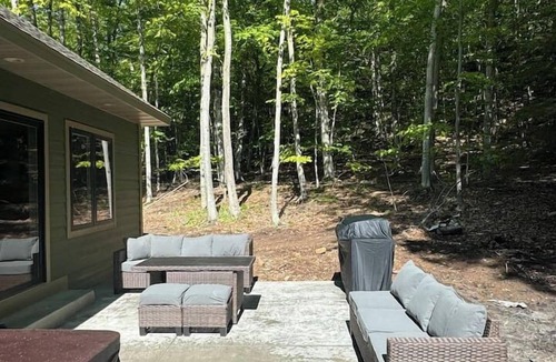 Egg Harbor House | 5 Bed, 6 Bath Home Sleeps 24 w/Hot Tub in Door Co.