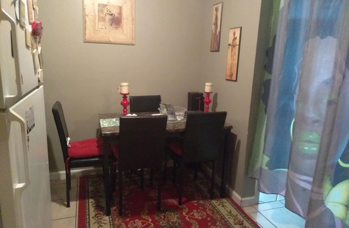 Highlands - Perkins Apartment | *5 Star Retreat*