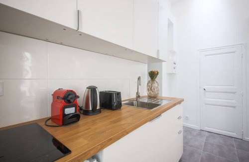 15th Arrondissement Apartment | 5#Studio#2 People#Paris 15#Retail#AC