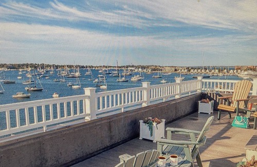 Newport Apartment | 5 Washington Street Newport, RI 02840