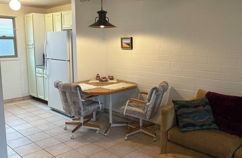 Haven Green Valley East Condo | 55 and older Cozy 2-bedroom condo in charming Green Valley with AC