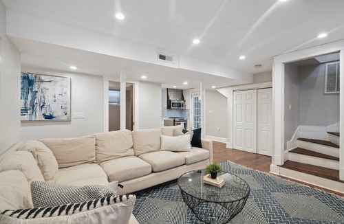 Dorchester Condo | 6BR Boston Home | Near T