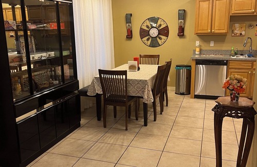 Bay St Louis House | A beautiful clean home, ready to receive guests, in a cozy ambient setting.