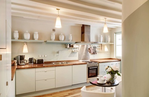 2nd Arrondissement Apartment | A HAVEN OF PEACE NEAR LOUVRE & PALAIS ROYAL!