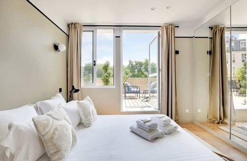 12th Arrondissement Apartment | A Lovely 1-BR/1BA withTerrace - Bois de Vincennes