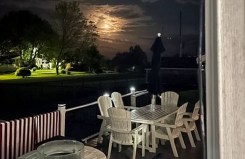 Bliss Corner Cottage | A New England coastal cottage with a little taste of Texas - dog friendly