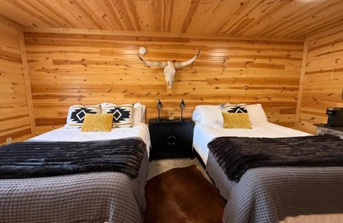 Hixton Hotel | A Night In Northfield