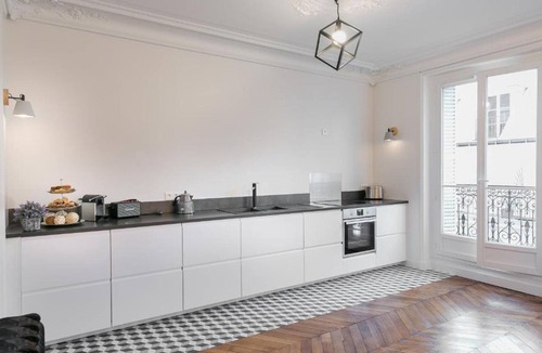 Notre-Dame-des-Champs Apartment | A premium vacation stay in Saint Germain/Luxembourg Gardens