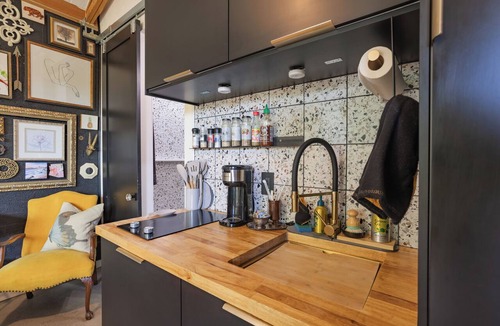 Melrose Paradise Cottage | A Stay Like No Other Immersive Distinctive