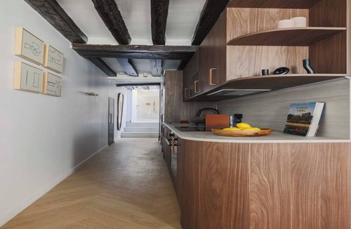 Sorbonne Apartment | AC Apartment 2BR/6P - Notre-Dame de Paris