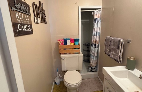 Puposky Cabin | Adorable 2-bedroom cabin North of Bemidji