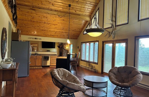 Lead House | Adventure Awaits 16 Private Acres secluded getaway in the beautiful Black Hills