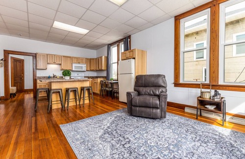 Scales Mound Apartment | Affordable and Close to Galena 1 bedroom