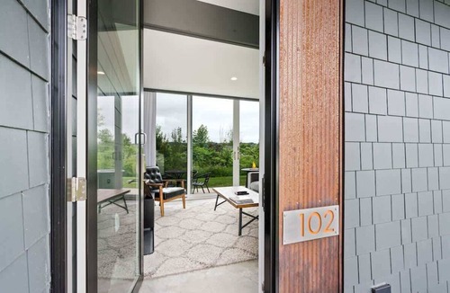 Egg Harbor Apartment | AIA Award Flat · King Bed · Walk to Egg Harbor