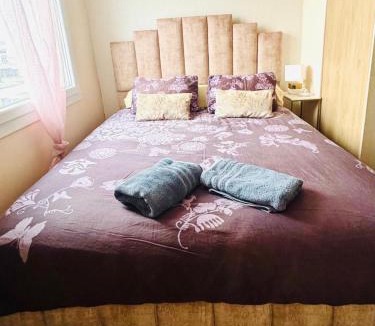 Issy-les-Moulineaux Bed & Breakfast | Albar Rooftop Eiffel Paris Porte de Versailles