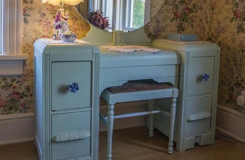 Winona Bed & Breakfast | Alexander Mansion Bed and Breakfast