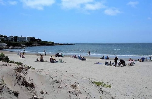 Bonnet Shores House | Allagash Summer House, Walk to Kelly Beach