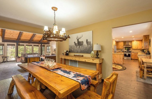 Summit Estates Cabin | Alpine Summit Lodge, Private Estate on 1.2 Acres