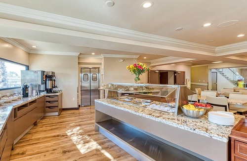 Ventura Hotel | Amanzi Hotel, an Ascend Collection Hotel
