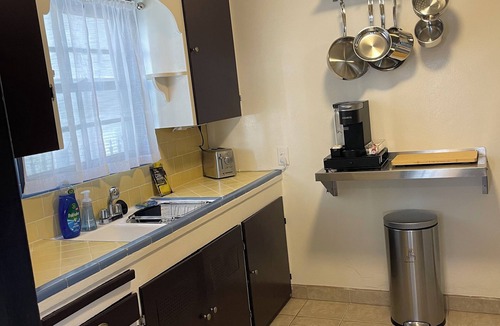 East Village Apartment | Amazing apartment that's 6 blocks from Beach