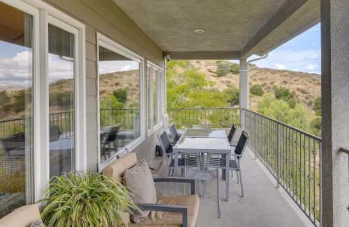 Simi Valley House | Amazing Mtn & City Views! Simi Valley Hideaway