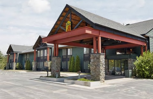 Black River Falls Hotel | AmericInn by Wyndham Black River Falls I-94 on Atv Trail