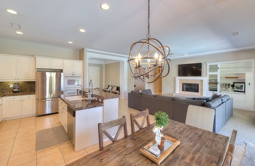 Palm Desert House | An Elegant Palm Desert Home, Great Nightly Rate!