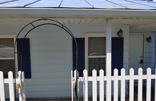 Waupaca Apartment | Antique Home Downtown Waupaca