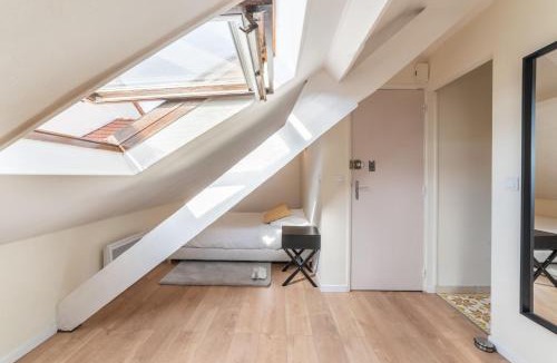 Aulnay-sous-Bois Apartment | APARTEO Studio - Gare RER à 3min - Paris 17min