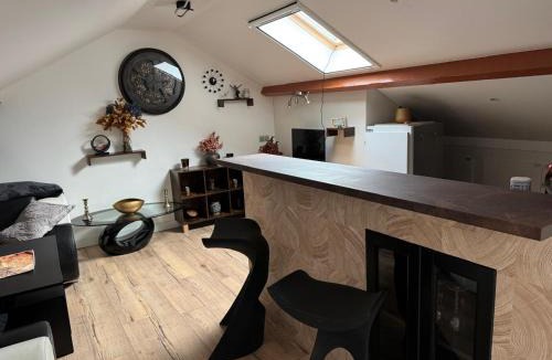 Clamart Apartment | Apartment close to transport and shops