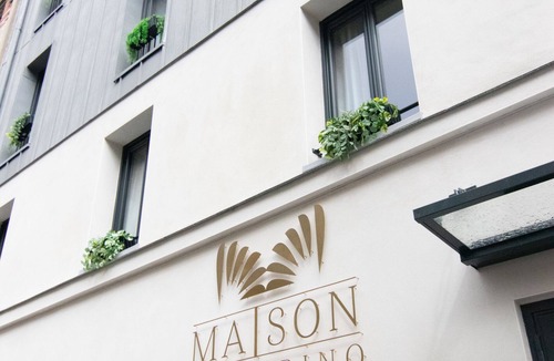 Billancourt–Rives de Seine Apartment | Apartment-Wet room-City view