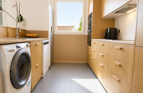 Les Viselets Apartment | Apartment Listings - Near Paris, Bois de Vincennes, the banks of the Marne, and Disneyland