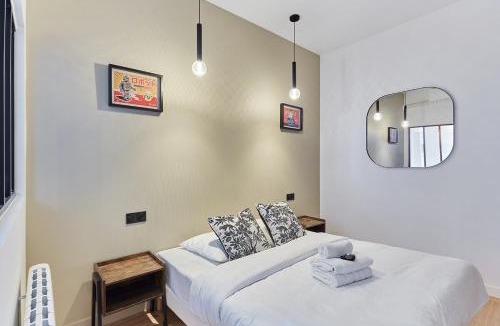 Charonne Apartment | Apartment Loft Père Lachaise by Studio prestige