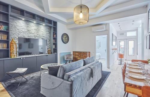 Charonne Apartment | Apartment Loft Père Lachaise by Studio prestige