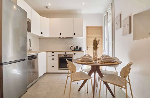 Saint-Lambert Apartment | Apartment Paris Exposition Park center