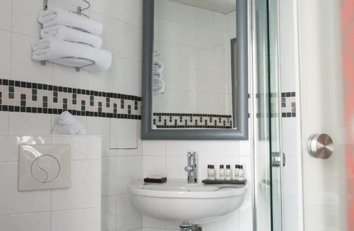 Plaisance Hotel | Apollon Montparnasse