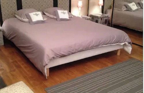 Republique–Point-du-Jour Apartment | Appartement Typiquement Parisien