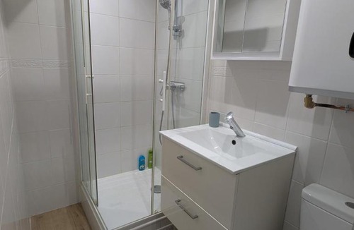 Taverny Apartment | Appartement équipé centre,calme,gare 2 min