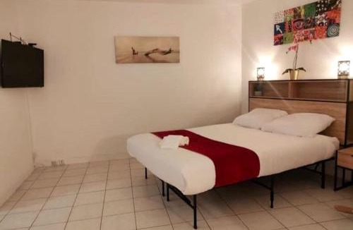 Orsay Apartment | Appartement au calme ORSAY PARIS