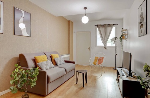 19th Arrondissement Apartment | Appartement chic proche Parc de la Villette – 4P
